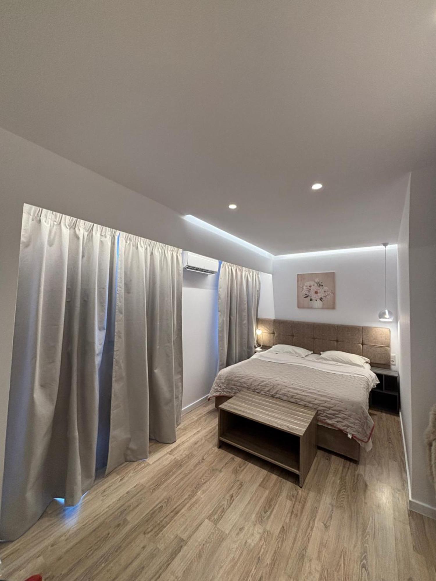 Galaris' Luxury Apartment Kokkari