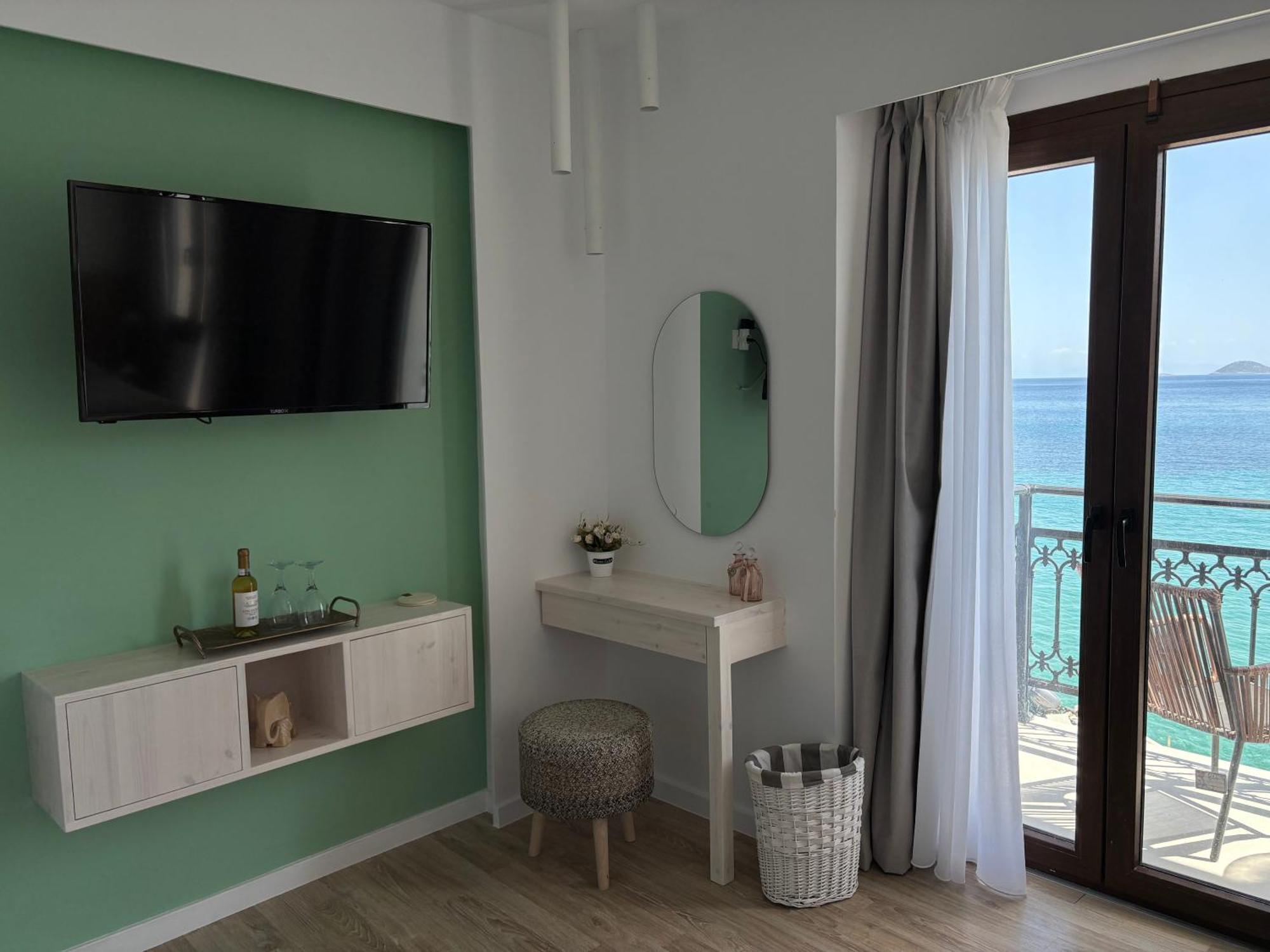 Galaris' Luxury *